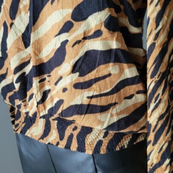 Anthropologie Stripe Puff Sleeve Blouse Sz Small - Picture 3 of 15